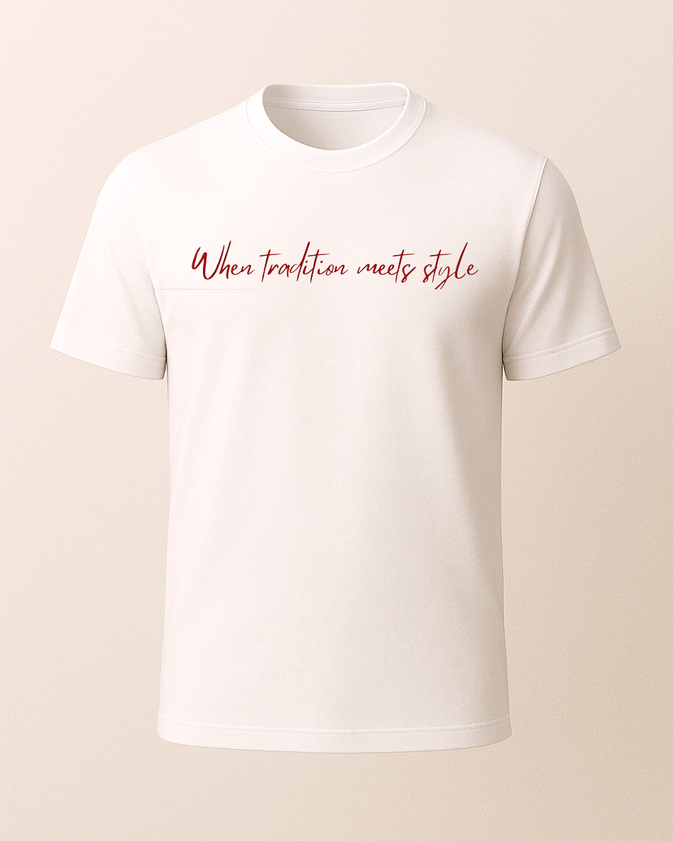 Etnik Desenli Halı Baskılı T-Shirt