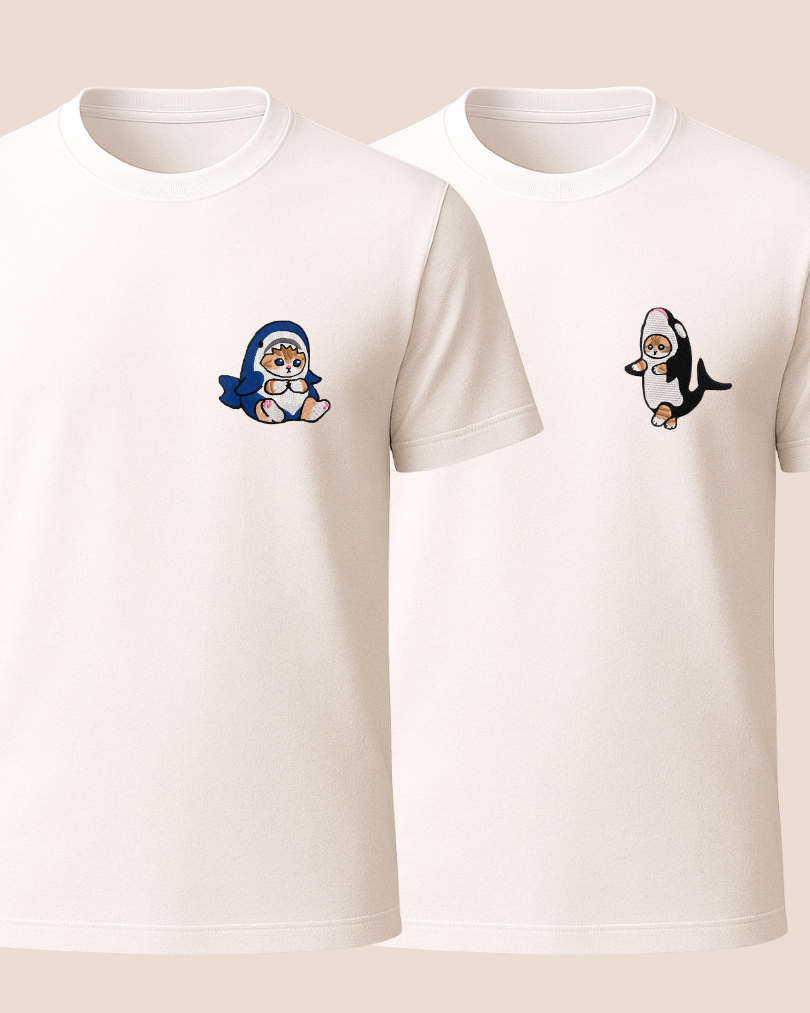 Kostümlü Kediler Baskılı T-Shirt