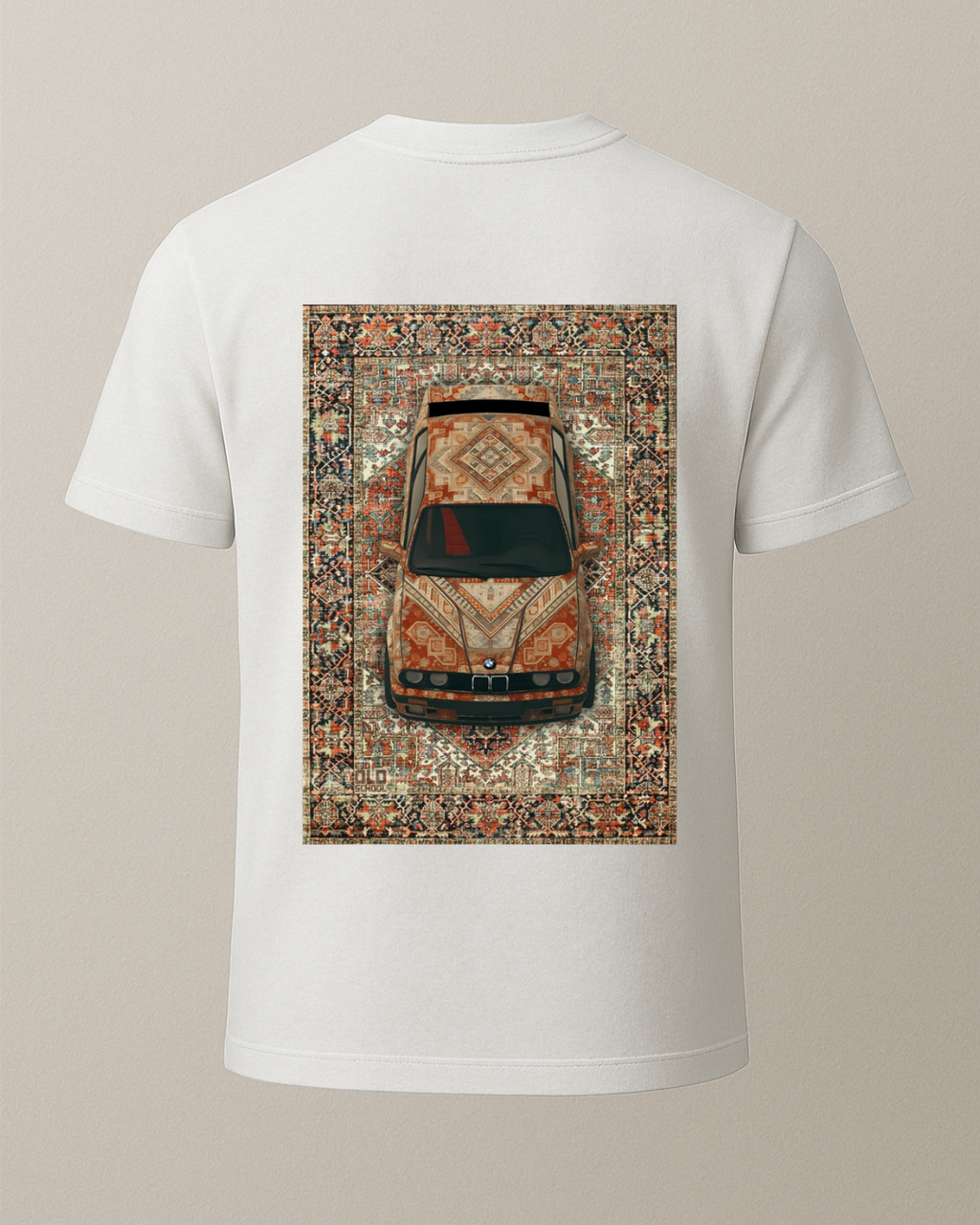 Etnik E30 Baskılı T-Shirt