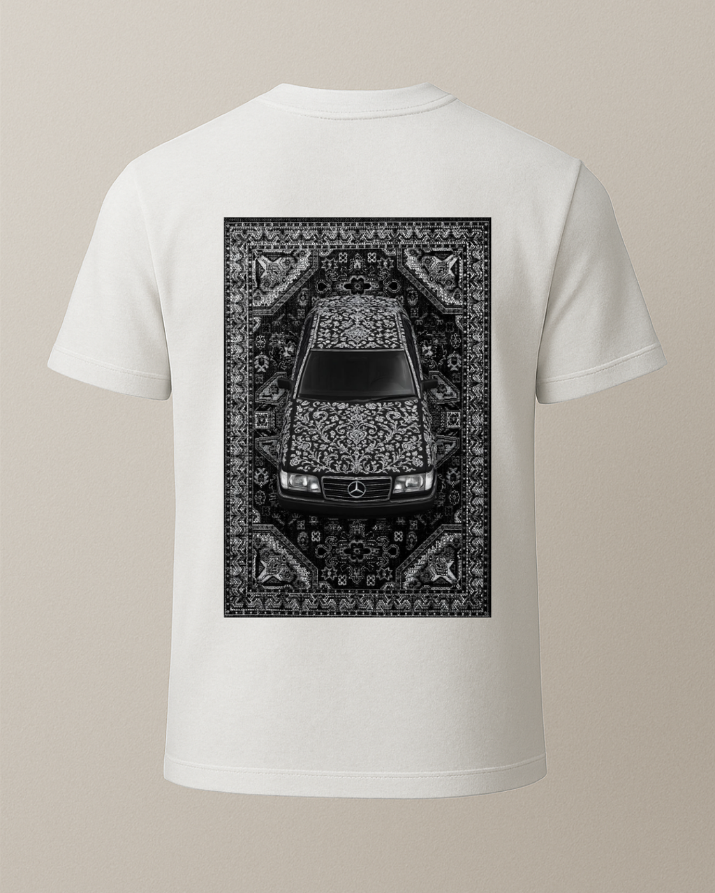 Etnik W124 Baskılı T-Shirt