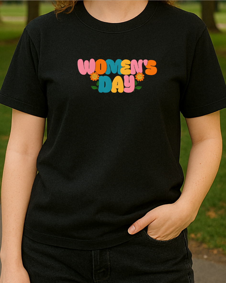 Woman's Day Baskılı T-Shirt