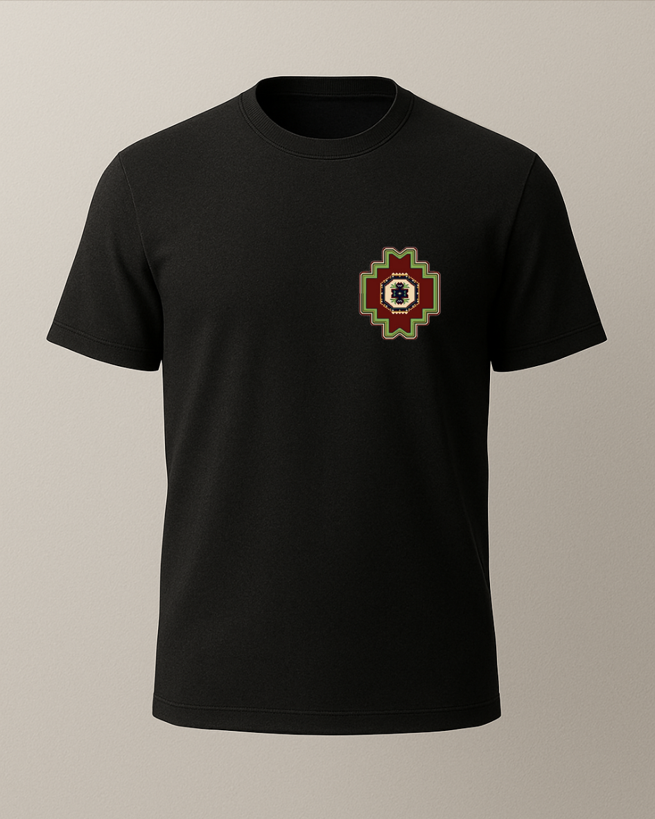 Etnik Halı Baskılı Tişört