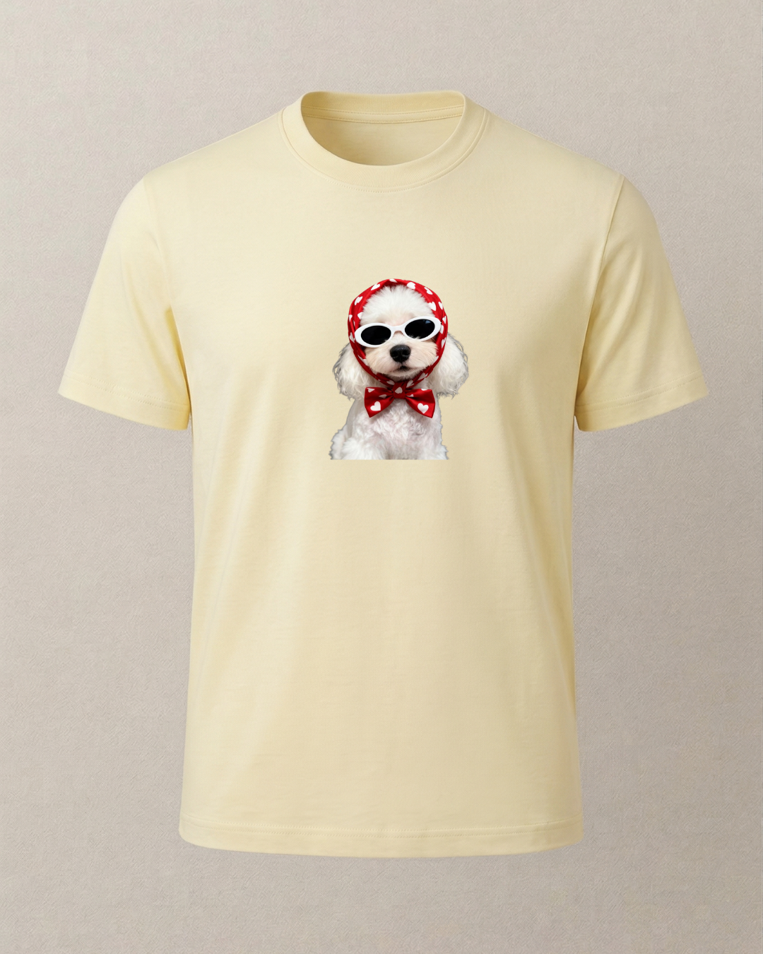 Başörtülü Beyaz Köpke Baskılı T-Shirt