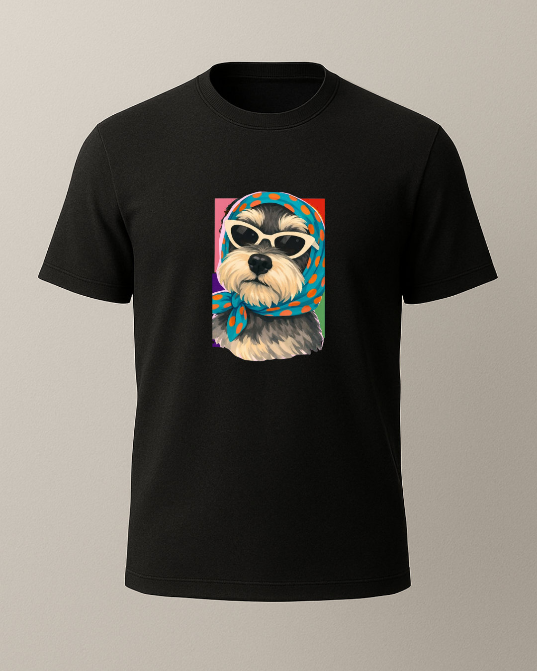 Başörtülü Gözlükü Renkli Köpke Baskılı T-Shirt