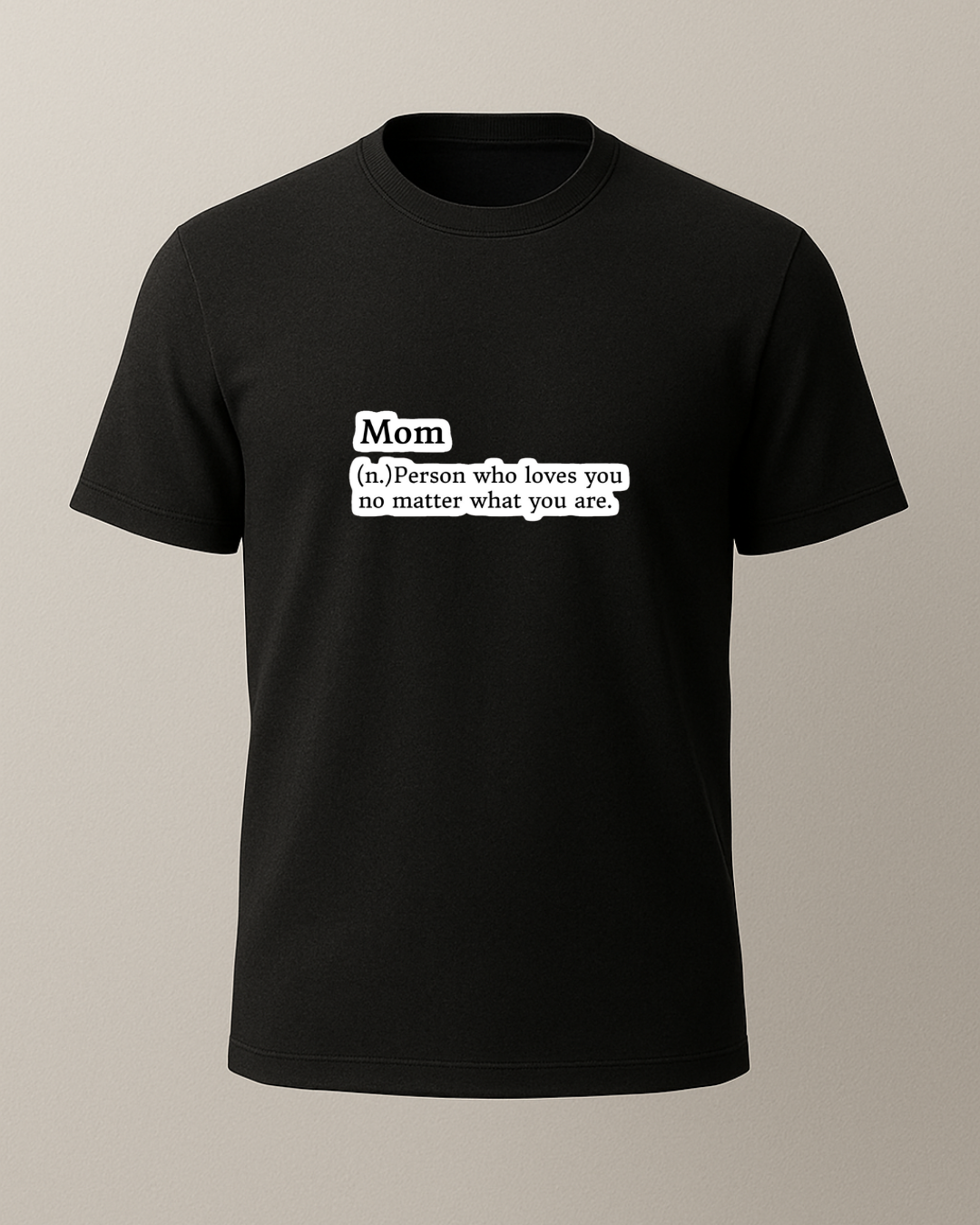 Mom (n.) Baskılı T-Shirt