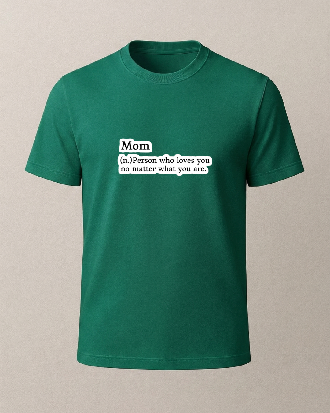 Mom (n.) Baskılı T-Shirt