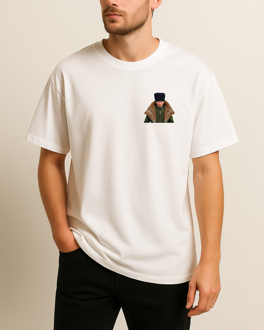 Kürklü Atatürk Portresi Baskılı T-Shirt - Görsel 2