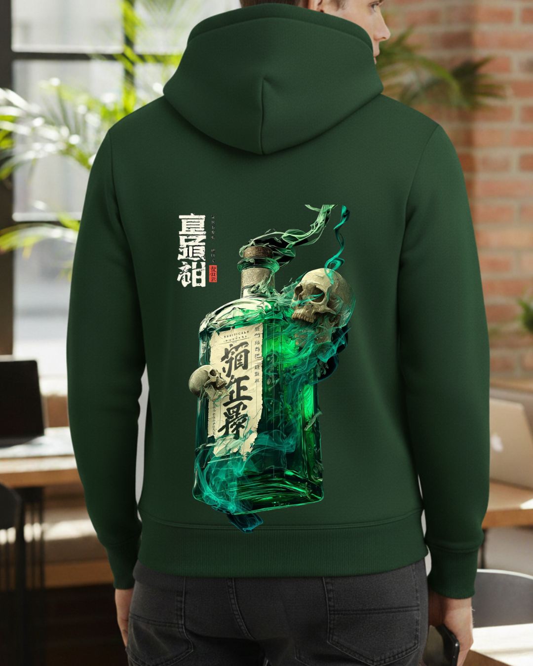 Yeşil Şişe ve Kuru Kafa Baskılı Sweatshirt - Görsel 2