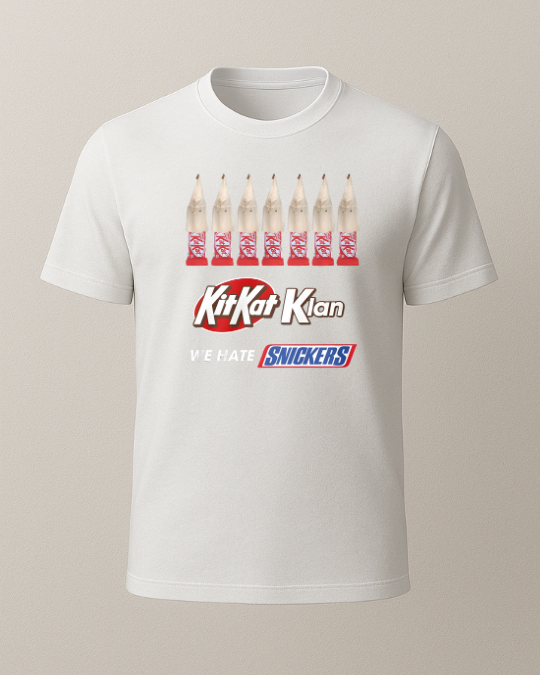 Kitkat Klan Baskılı T-Shirt